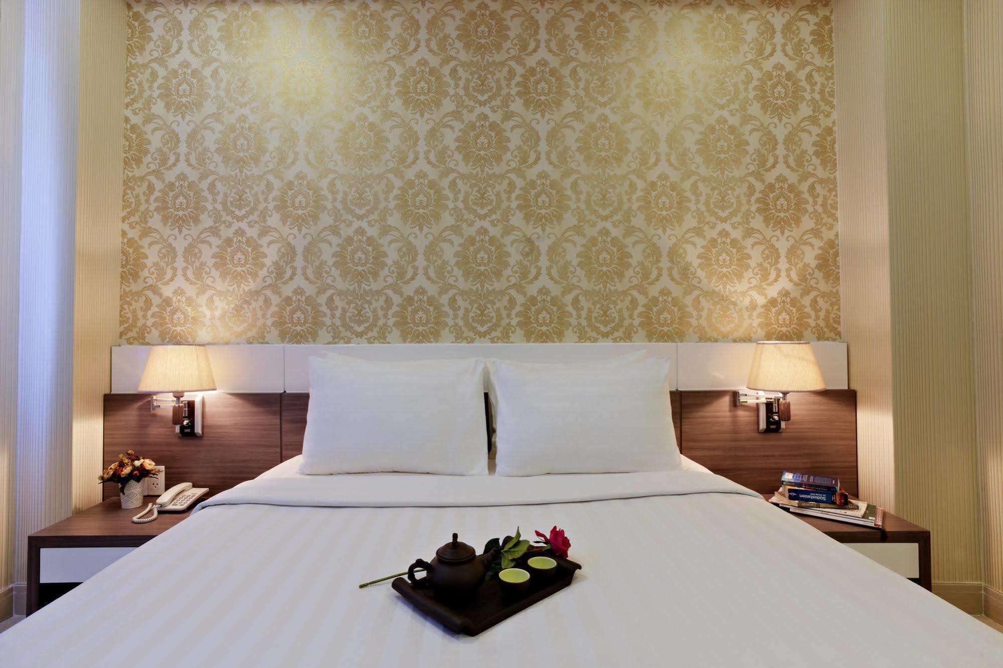 Thai Binh Hotel - Hong Vina Хошимин Екстериор снимка